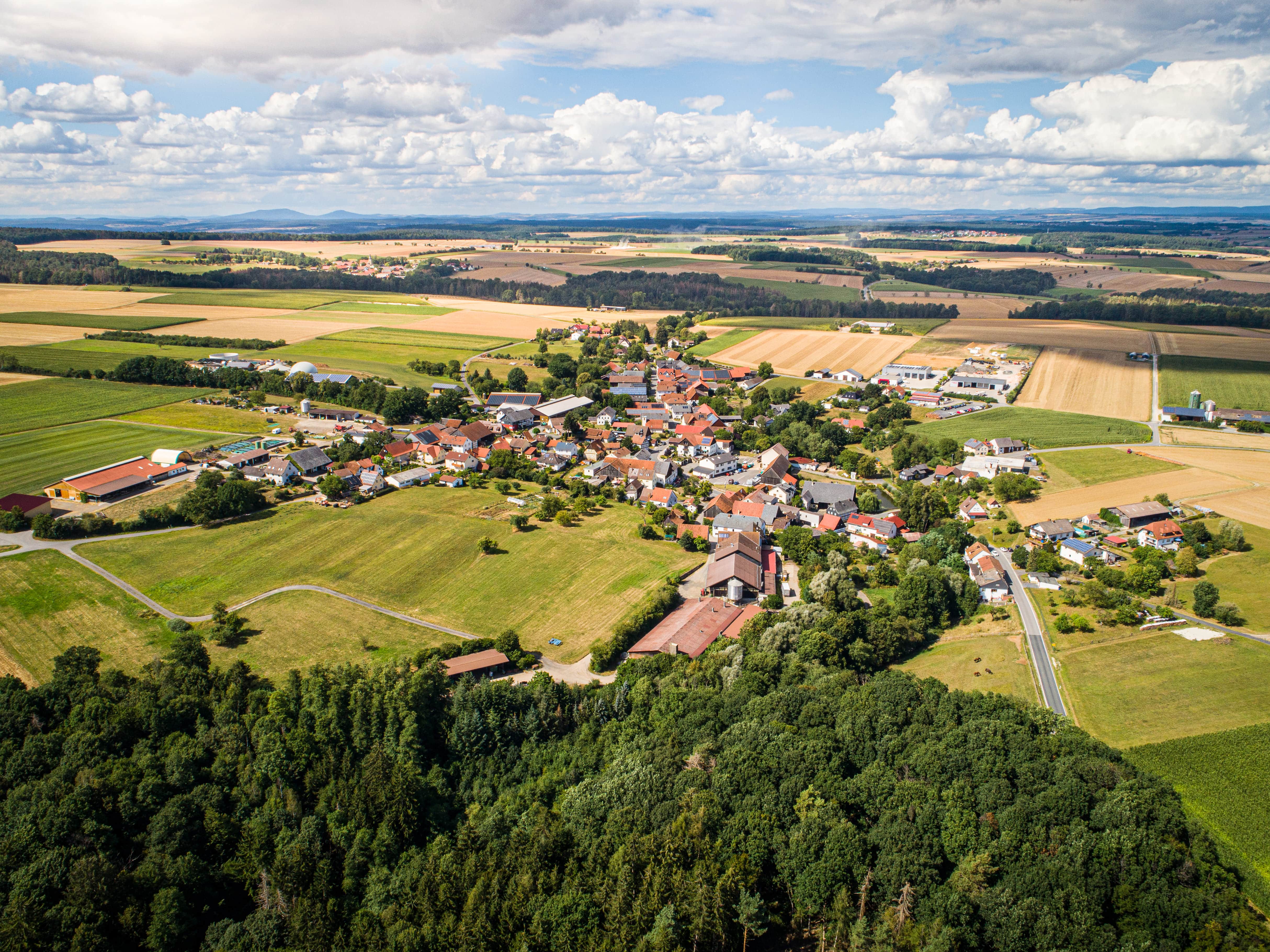Hintergrundbild der Gemeinde Großheirath